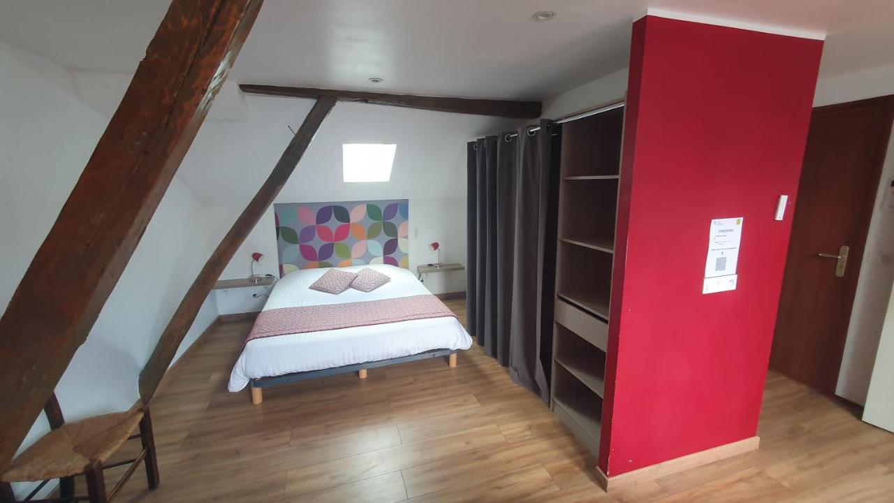 Logis Hotel - Les Pasteliers Lavaur  Bagian luar foto
