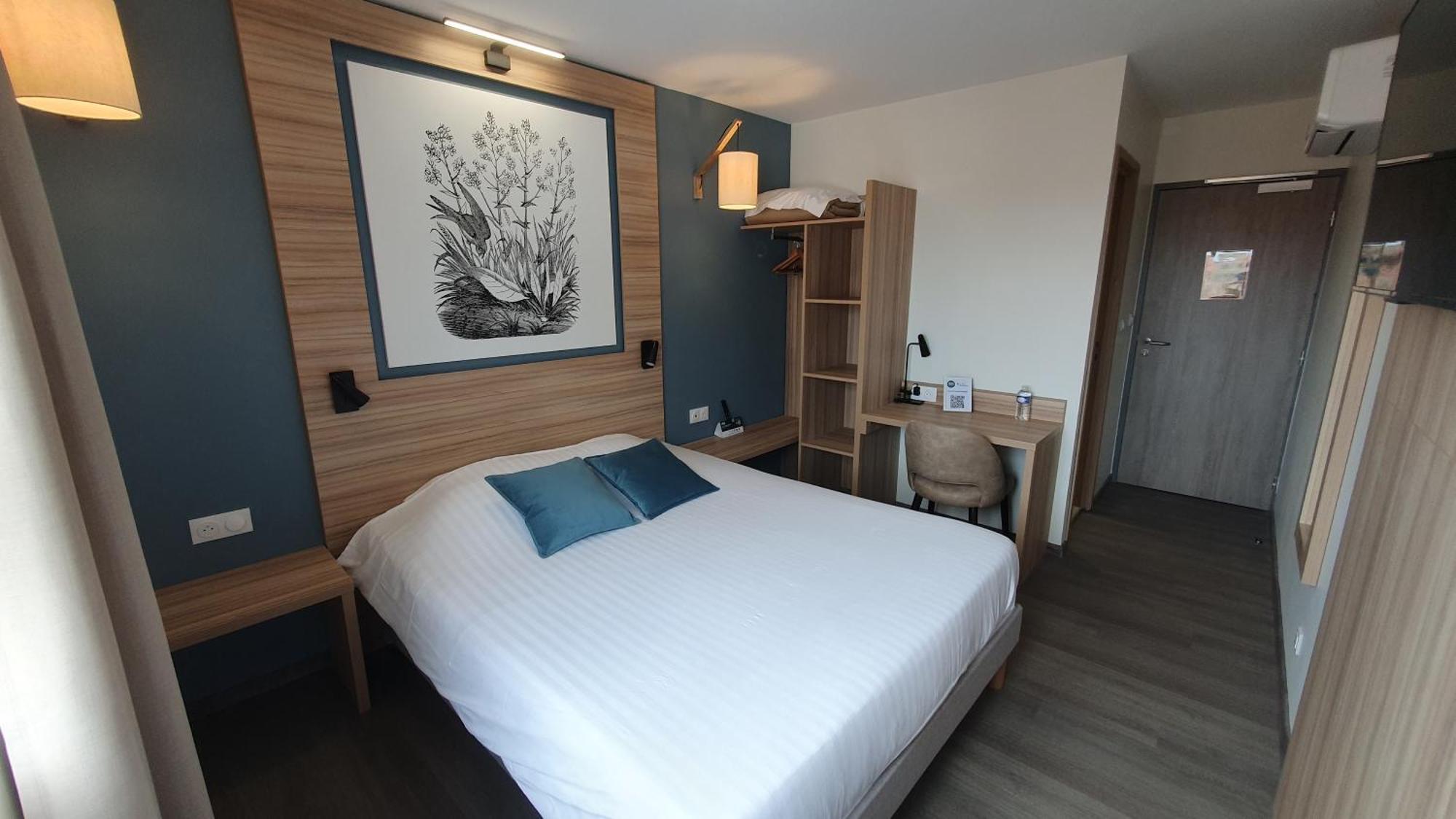 Logis Hotel - Les Pasteliers Lavaur  Bagian luar foto