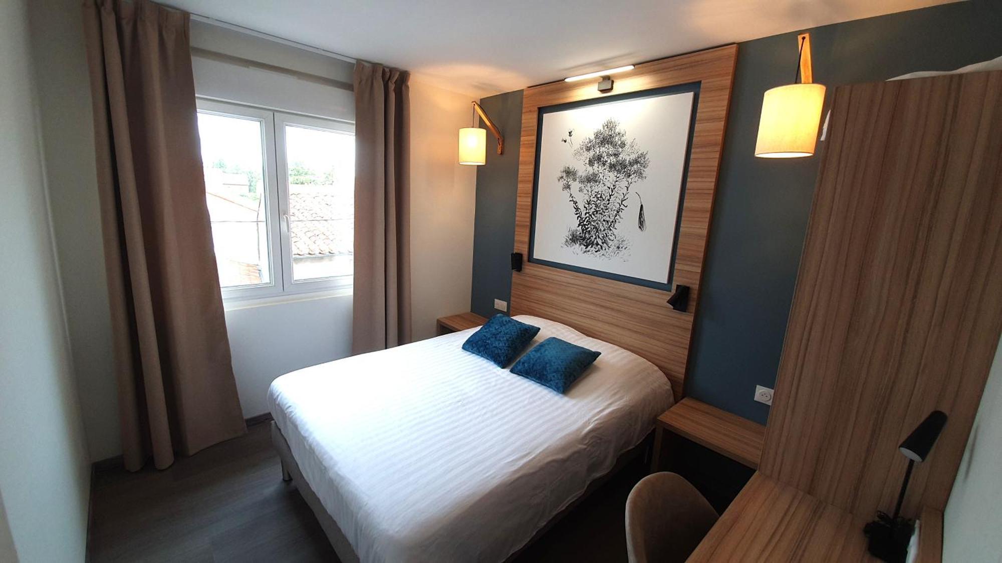 Logis Hotel - Les Pasteliers Lavaur  Bagian luar foto